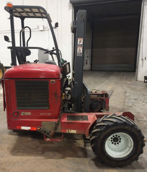 5,500 LB Capacity Moffett M55 Diesel Forklift, 2014 - 2863 Hours - Image 2