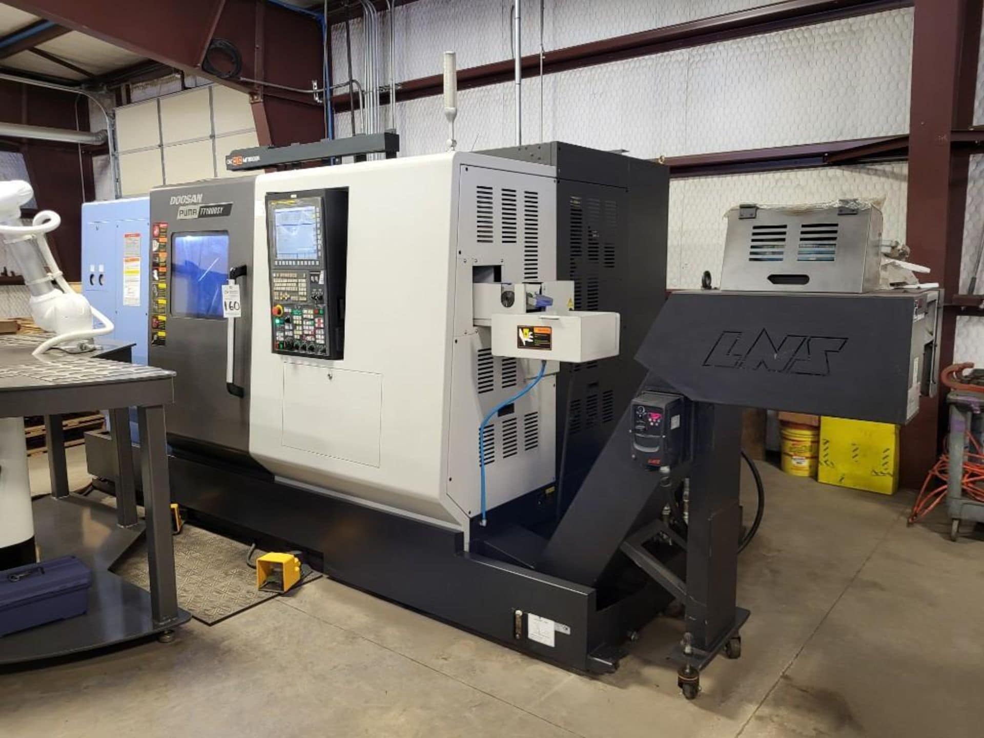 2019 doosan turning center model puma tt1800sy