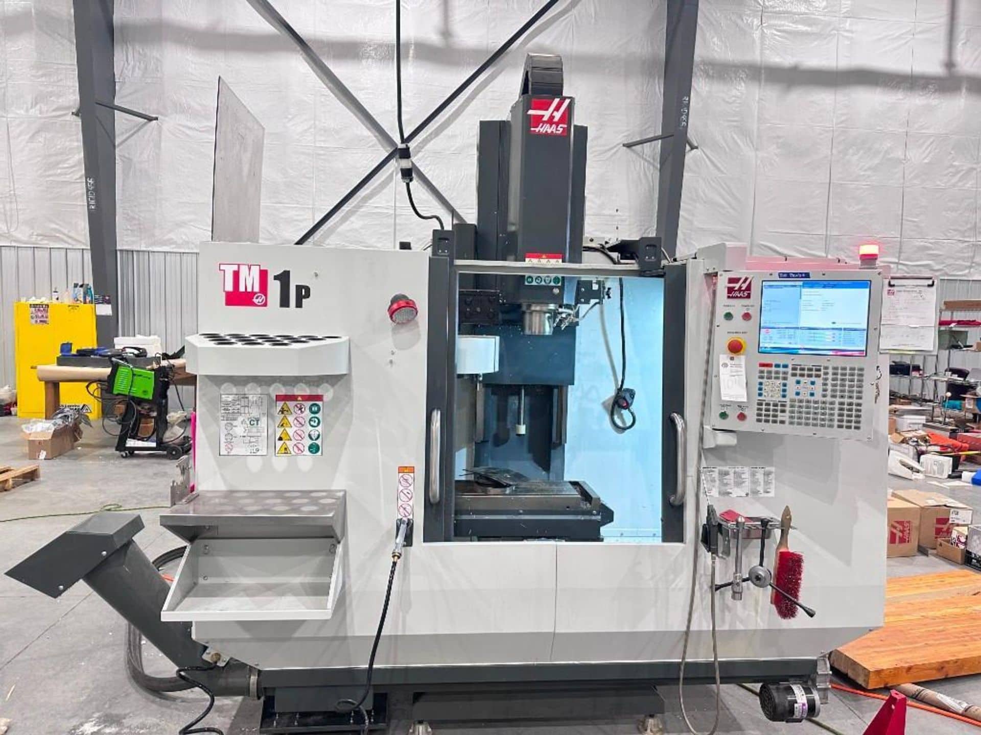 2019-haas-tm-1p-cnc-vertical-machining-center-lot-101 2019 haas tm1p cnc vertical machining center