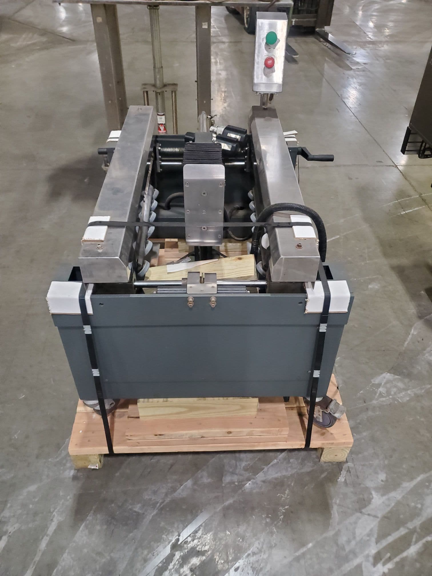 A.B. Sealer Inc. CE-563 Case Erector/Pack Station, 2018 - Image 4