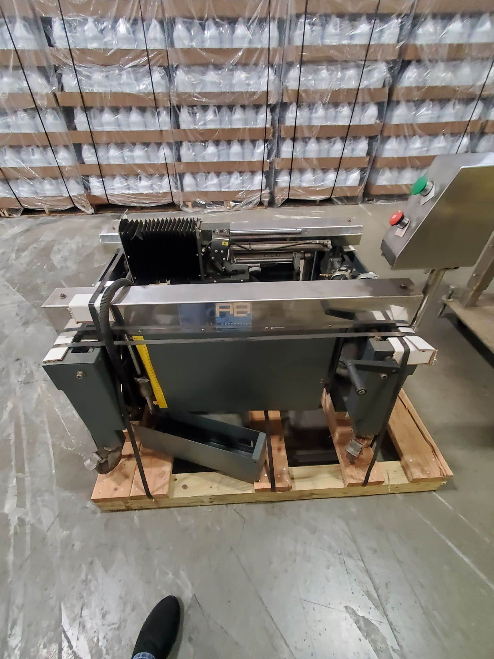A.B. Sealer Inc. CE-563 Case Erector/Pack Station, 2018 - Image 5
