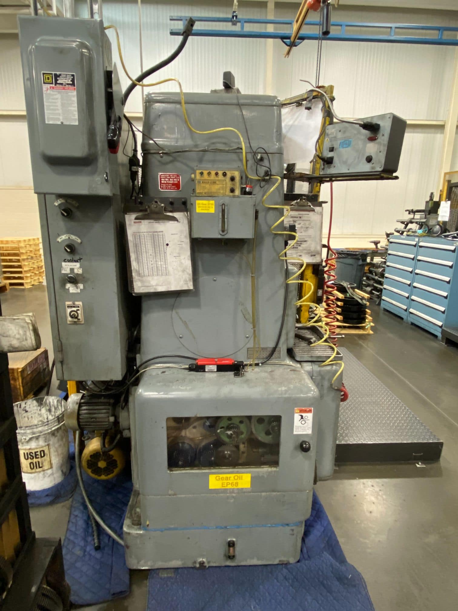Jeil JDP-2 Automatic Gear Hobbing Machine, 2001 - 26" Diameter - Under Power, Mitutoyo DRO - Image 4