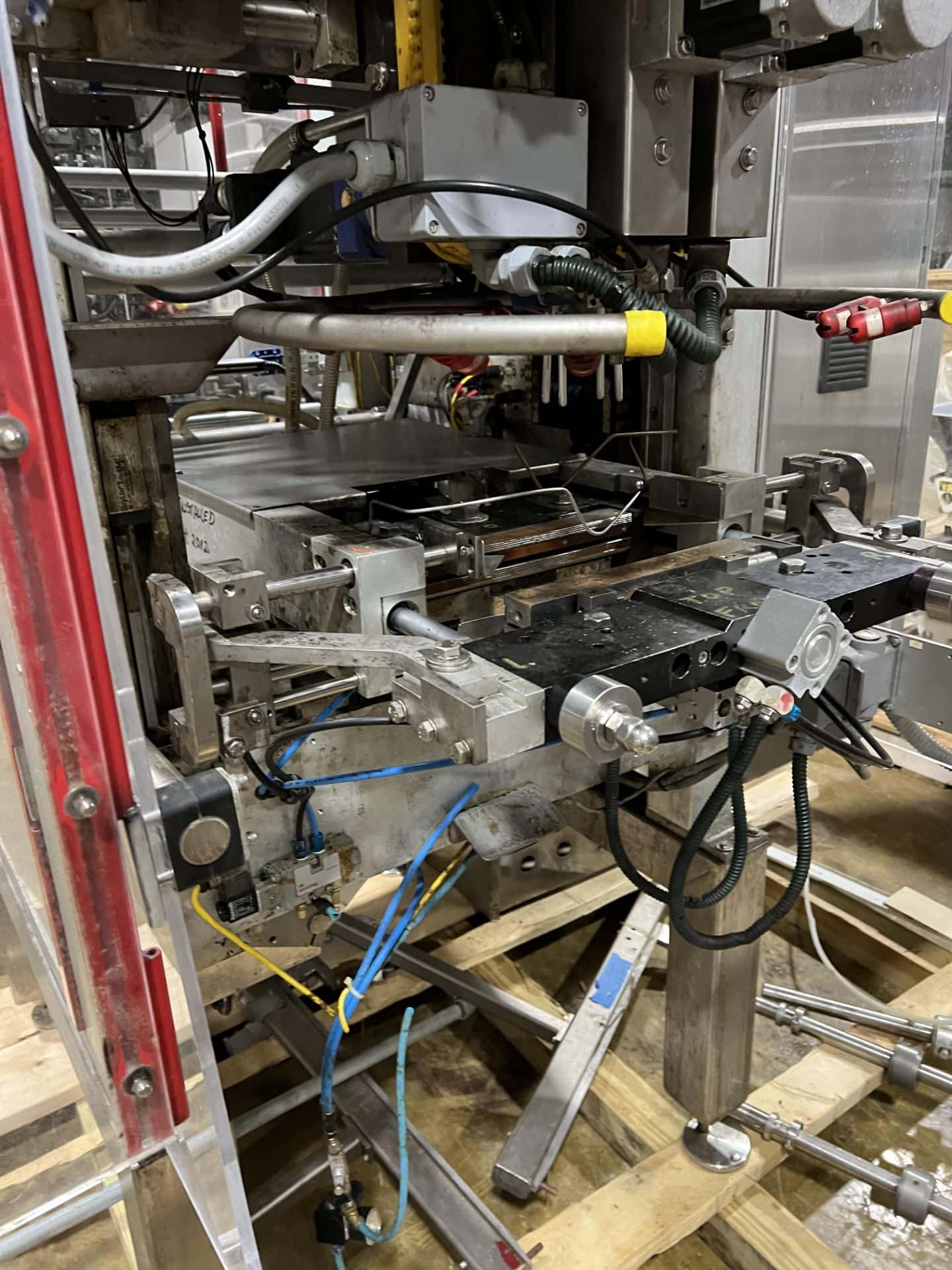Bosch SVE 2510 Vertical Form Fill and Seal, 2011 - Image 2