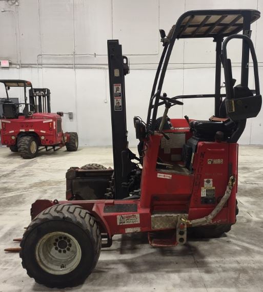 5,500 LB Capacity Moffett M55 Diesel Forklift, 2014 - 1930 Hours - Image 5