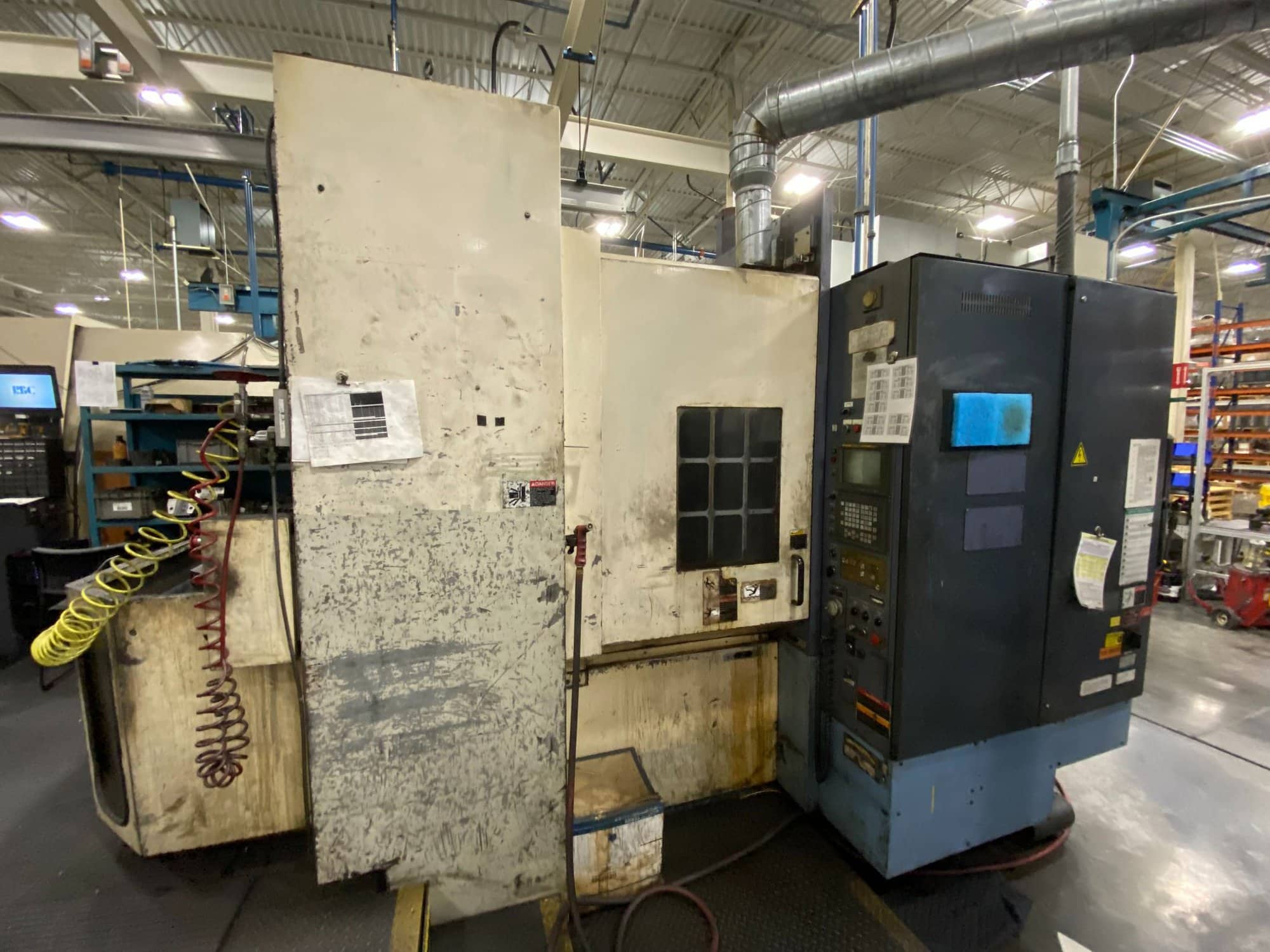 OKK HM60 CNC HMC, 1998 - CTS, Chip Conveyor, Fanuc Control - Image 4