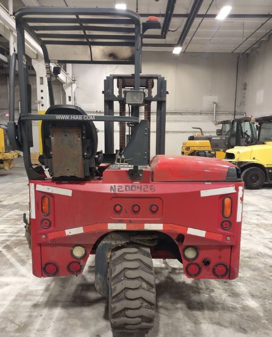 5,500 LB Capacity Moffett M55 Diesel Forklift, 2014 - 1930 Hours - Image 6