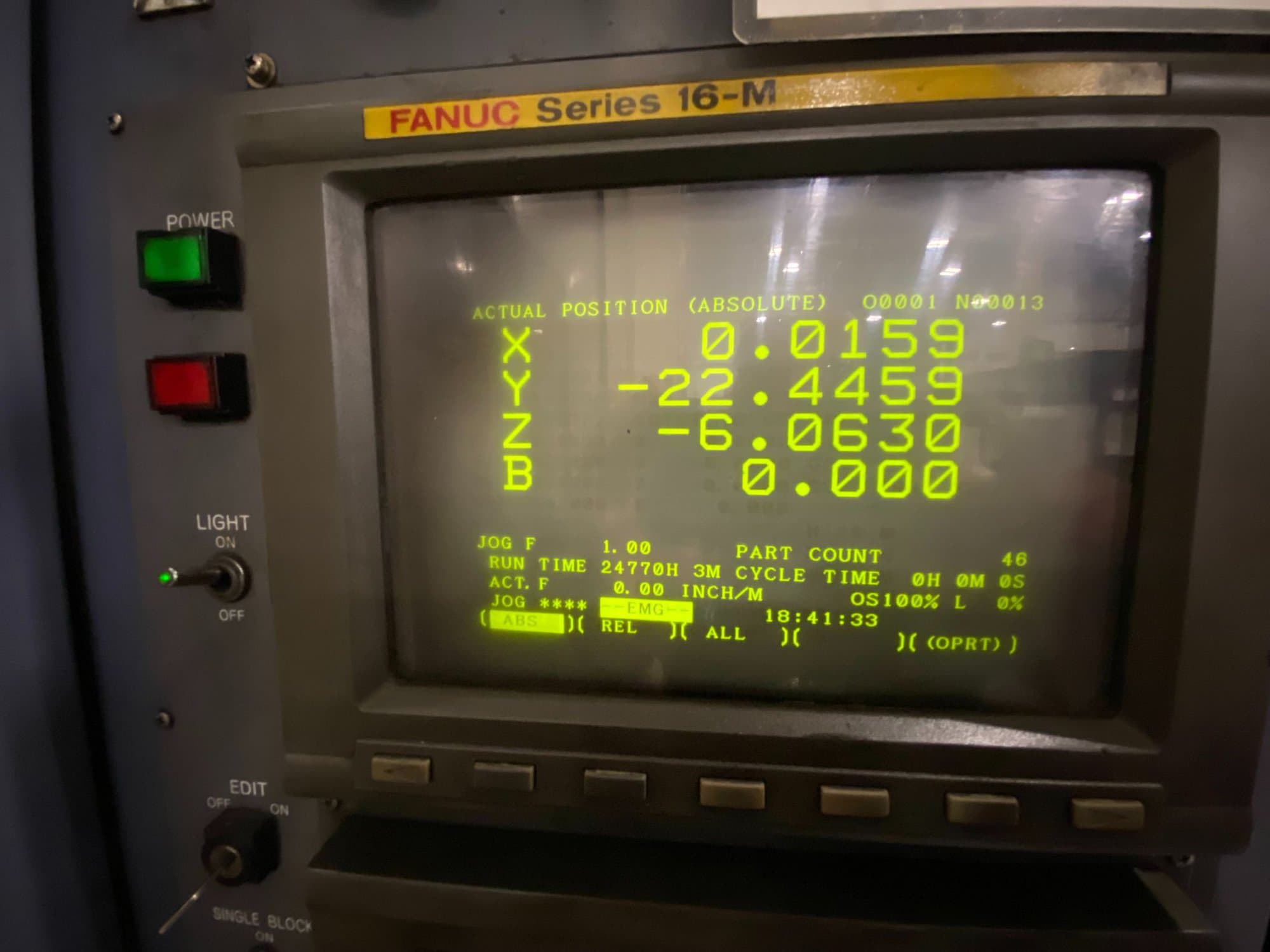 OKK HM60 CNC HMC, 1998 - CTS, Chip Conveyor, Fanuc Control - Image 8