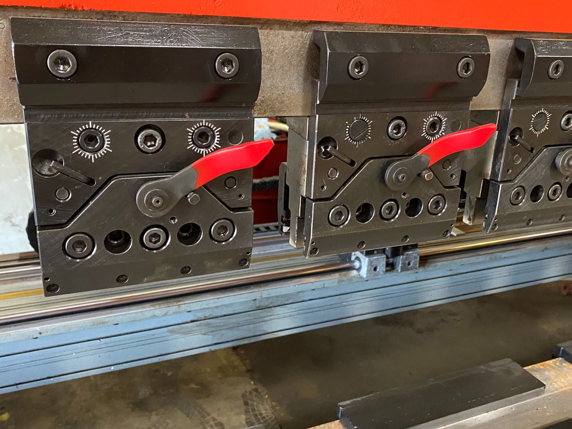 187 Ton x 13' Amada HFB 1704 CNC Hydraulic Press Brake, 1998 - Refurbished! - Image 8