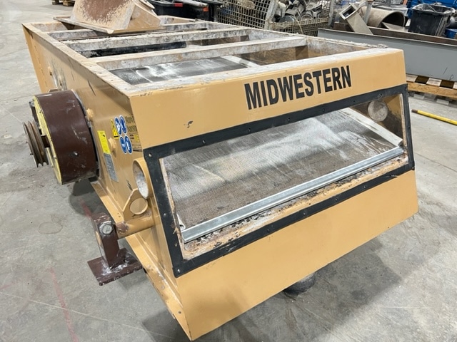 4' x 8' Midwestern Industries MEV 48-1 Single Deck Heavy Duty Two Bearing Vibrating Screen, 2020