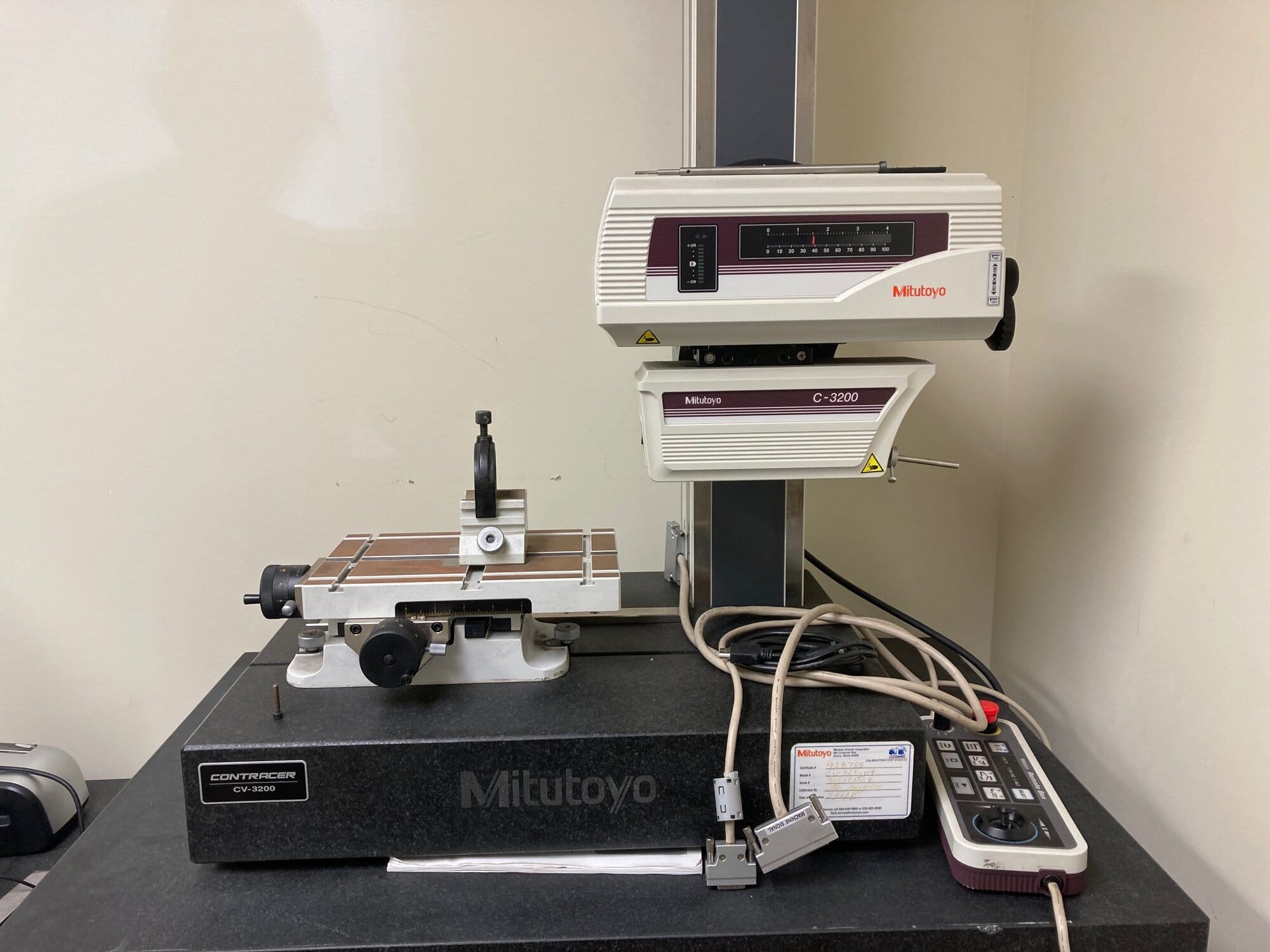 Mitutoyo CV-3200 H4 Contracer CMM, 2015