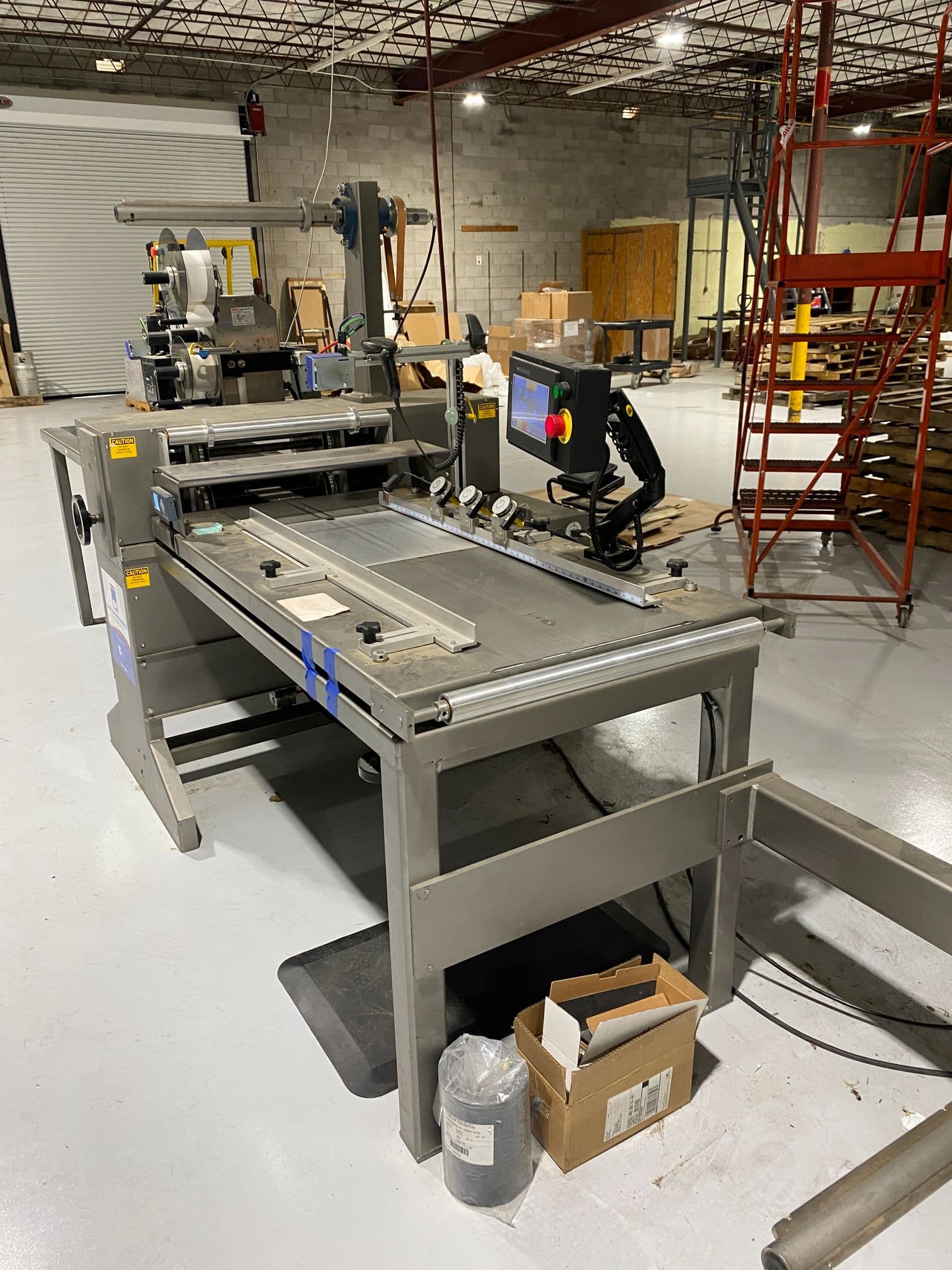 System Packaging 900-24 3B Labeler, 2020 - Weber Box Label Printer/Applicator Model: 5300 L.H. DOM, 1 Pallet of Cold Seal Material Included **Pre-Removal Pricing** - Image 3