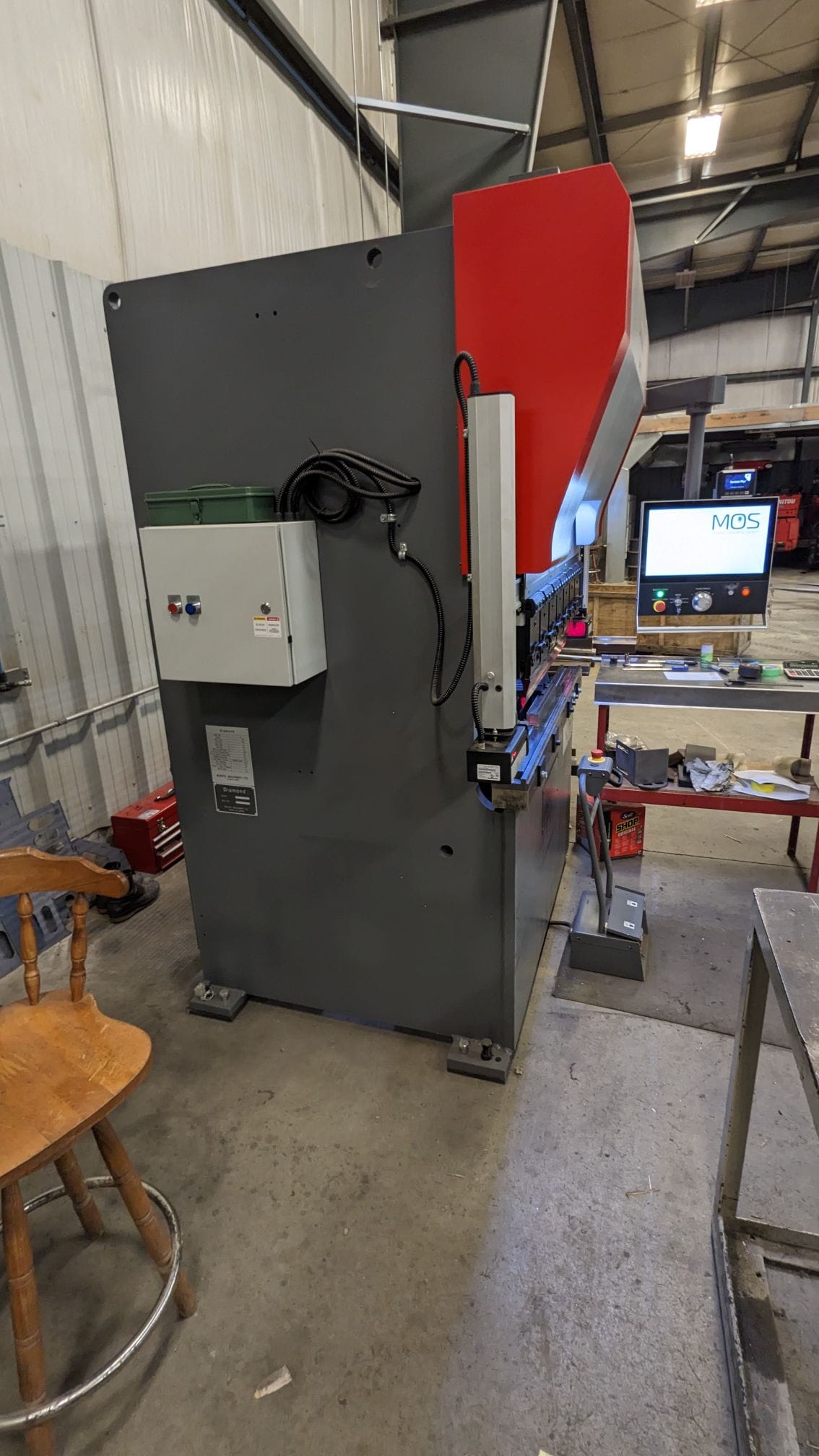 40 Ton x 4' Mitsubishi Diamond BB4013 Electric Press Brake, 2021 - Telescoping 5th Axis, Lazersafe Sentinel Plus - Image 4