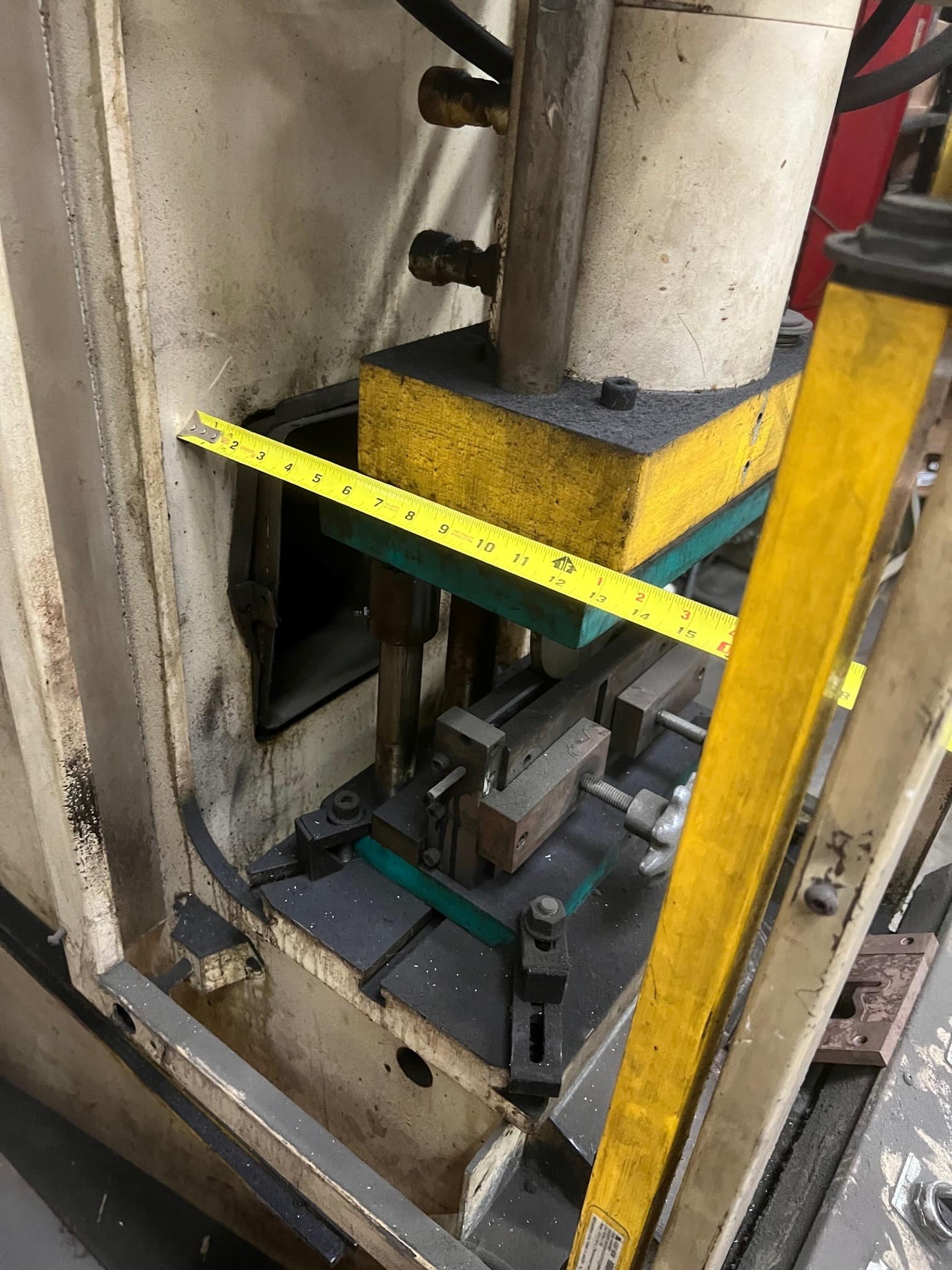 15 Ton Greenerd Hydraulic C Frame Press, 1997 - 11" x 18" Bed, 12" Stroke - Image 5