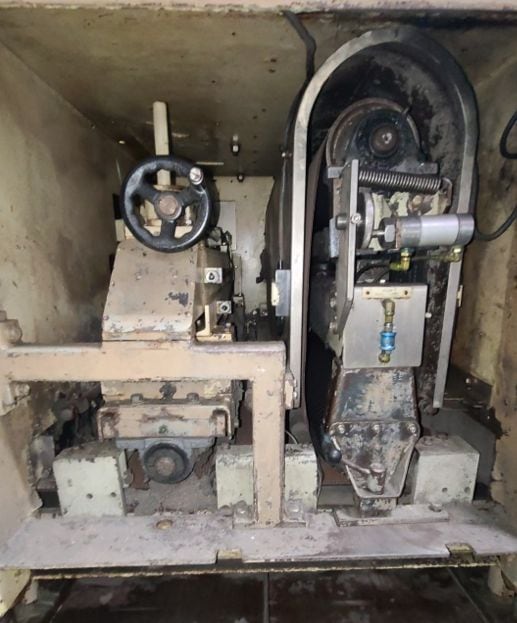 37″ Timesavers 137-2HCMW Dual Head - Wet Type Belt Sander, 1990 - Image 8