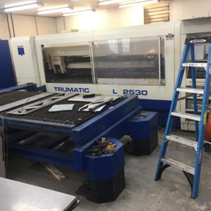 3000 Watt Trumpf Trumatic L2530 CO2 Laser, 2001 - 4' x 8' Table