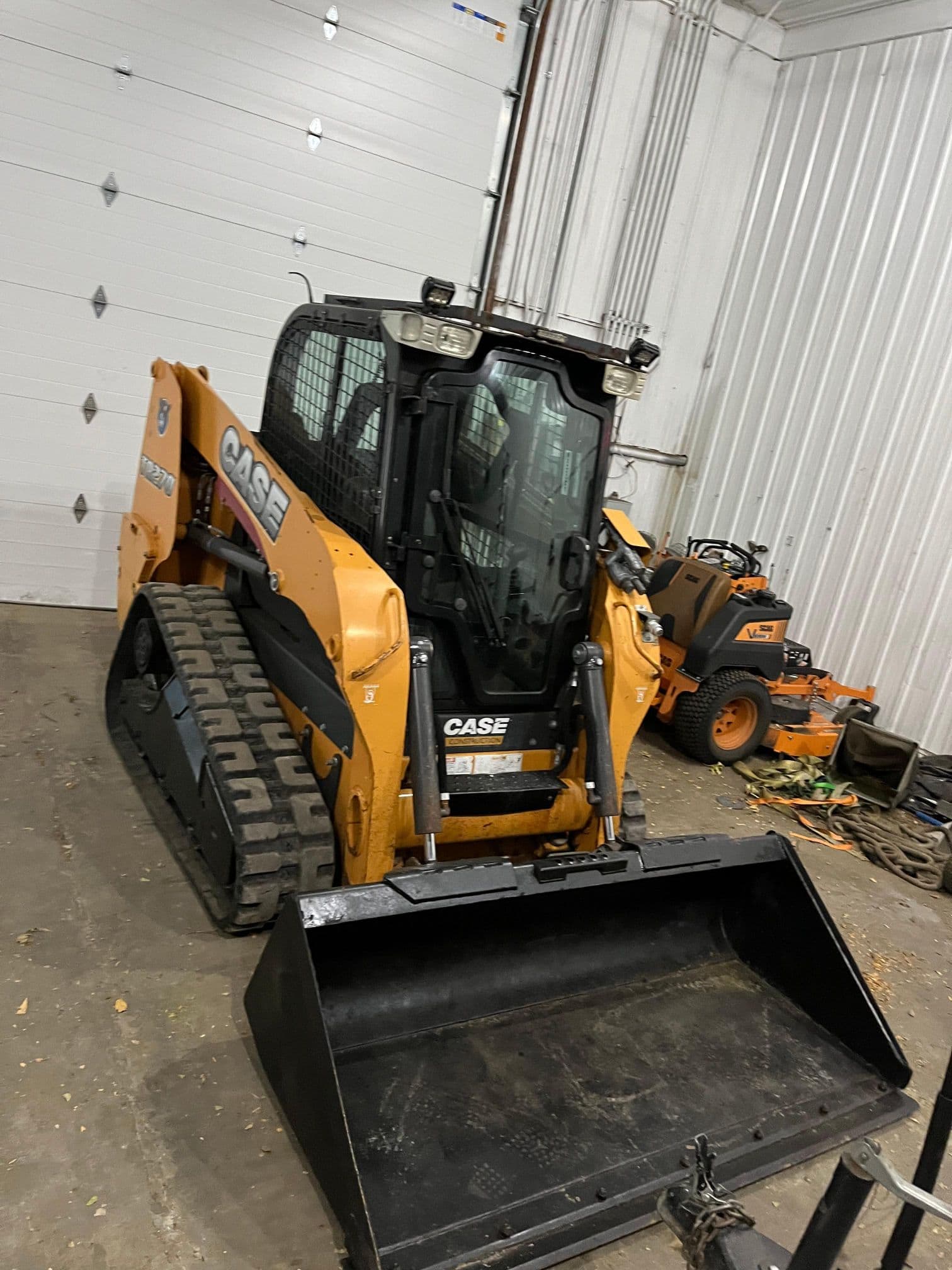 Case TR270 Loader, 2014 - Needs Out ASAP!