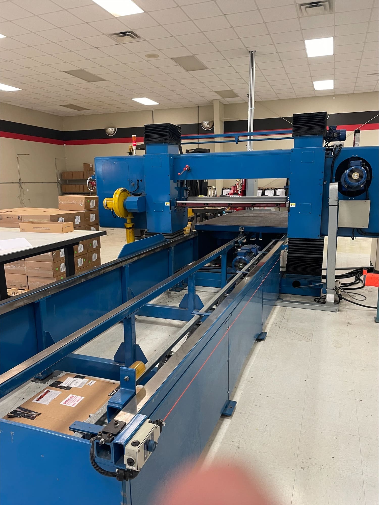 Sunkist SA-2AHP Horizontal Splitting Machine, 2011