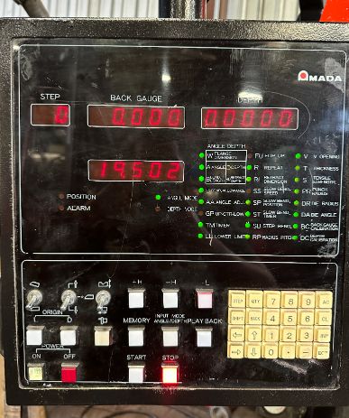 88 Ton x 8' Amada RG-80 NC Press Brake, 1984 - NC9EX Control - Image 2