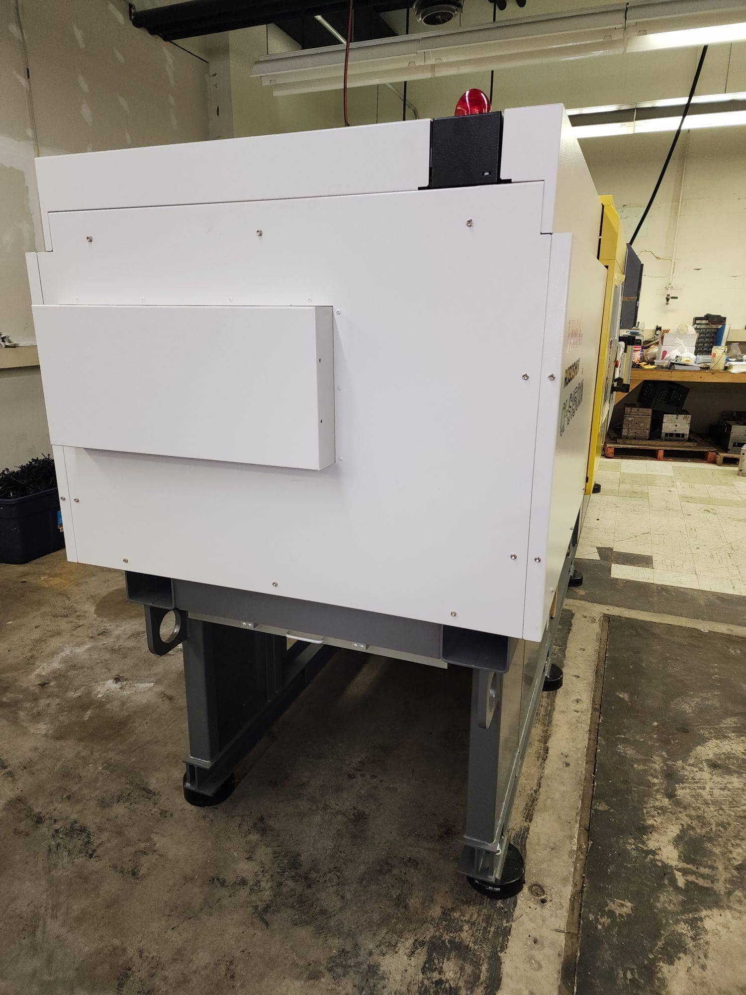 165 Ton 14.7oz Shot Fanuc Roboshot A-S150IA Horizontal Injection Molding Machine - Image 2
