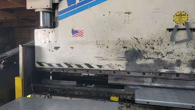 250 ton x 14' Wysong F66-250-168 Hydraulic Press Brake, 2001 - 2-Axis, Tooling Included - Image 2