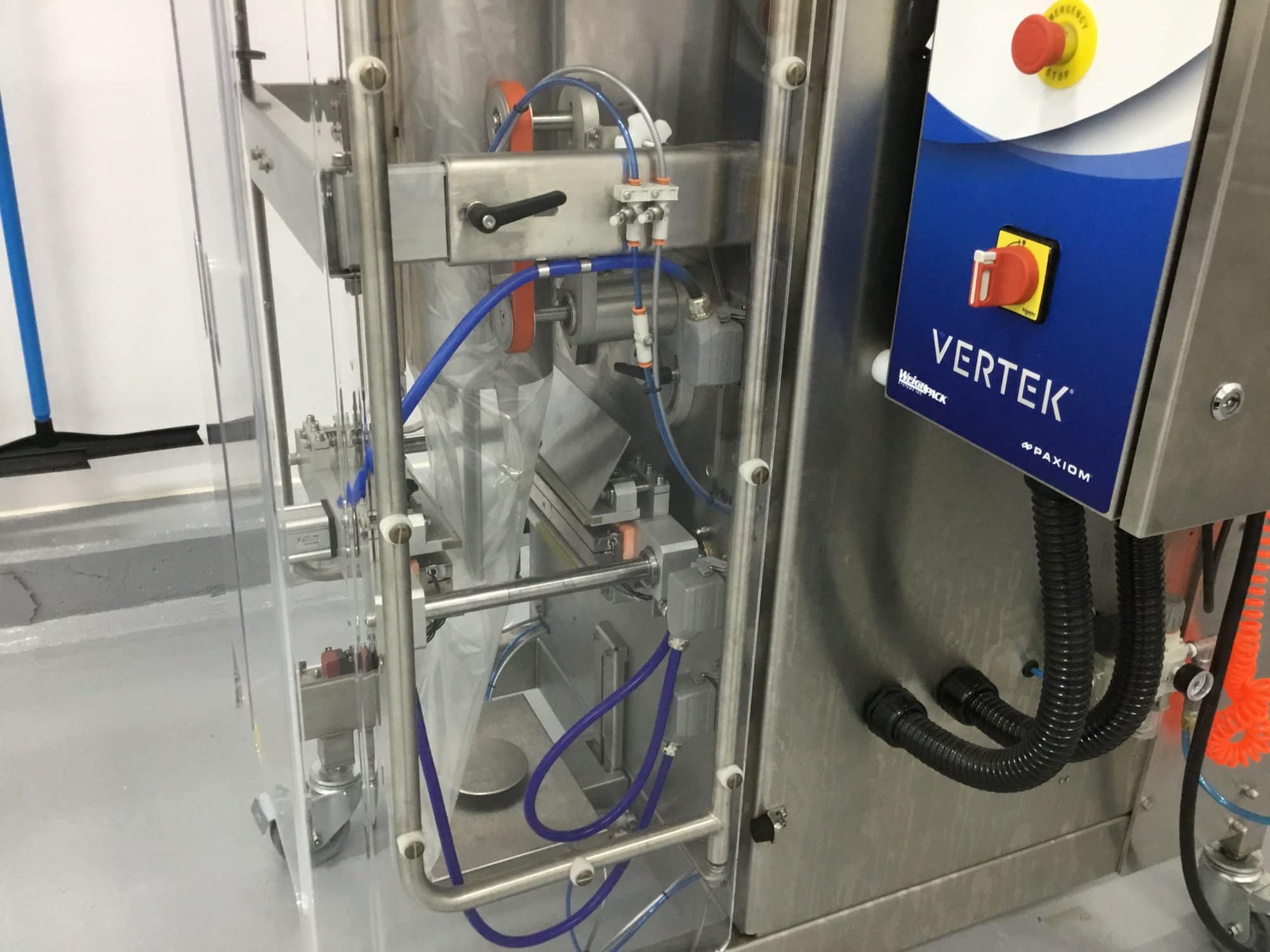 WeighPack Vertek Bagger 1200 Vertical Form & Seal Machine, 2023 - Gas Flush Feature, Vacuum Sealing - Image 2