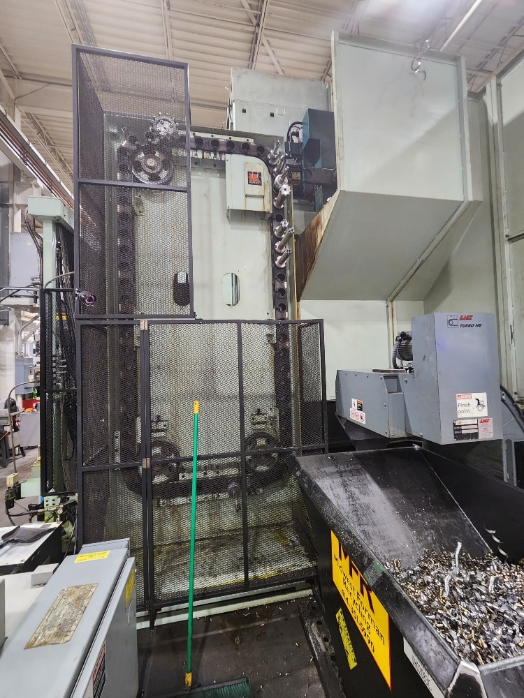 Kuraki KBT 13EA CNC Boring Mill, 2003 - Fanuc Control, 4k RPM, Chip Conveyor, 1000 PSI TSC - Image 4