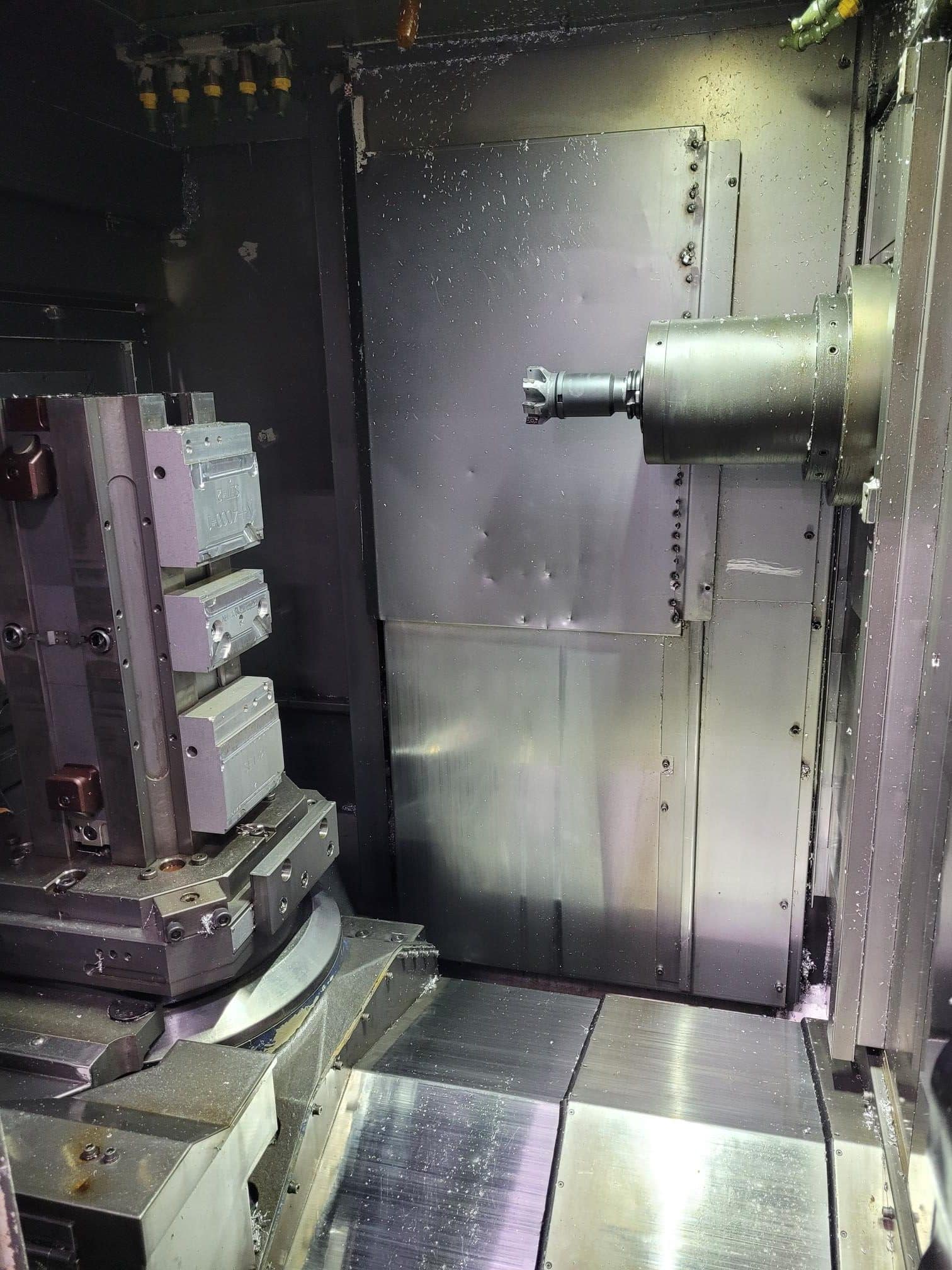 Mori Seiki SH-400 CNC HMC, 1999 - Chip Conveyor, Tombstones, TSC, Mist Collection, CAT 40 - Image 4