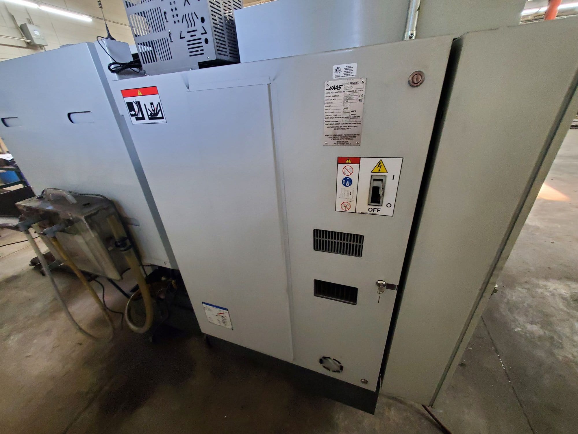 Haas ST-15 CNC Lathe, 2020 - Auto Door, Chip Conveyor, Low Hours - Image 5