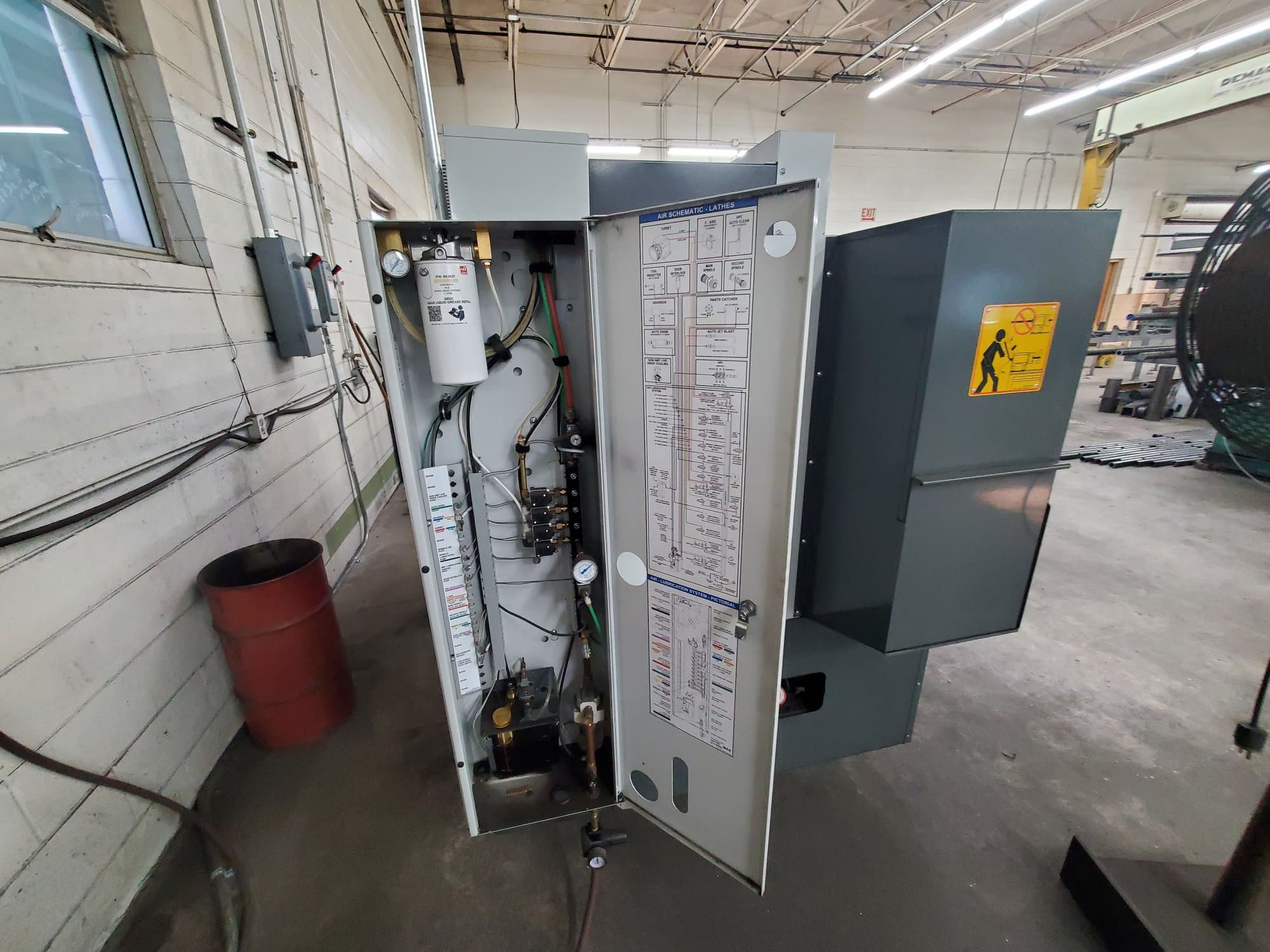 Haas ST-15 CNC Lathe, 2020 - Auto Door, Chip Conveyor, Low Hours - Image 10