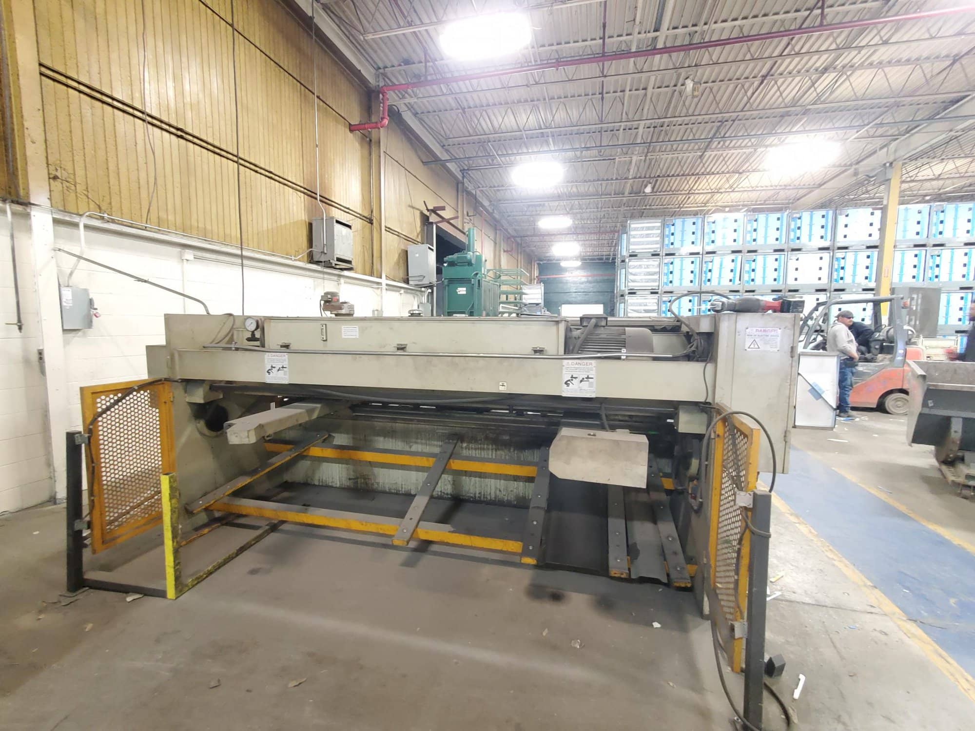 1/4" x 10' U.S Industrial Machinery Hydraulic Shear, 2006 - Image 4