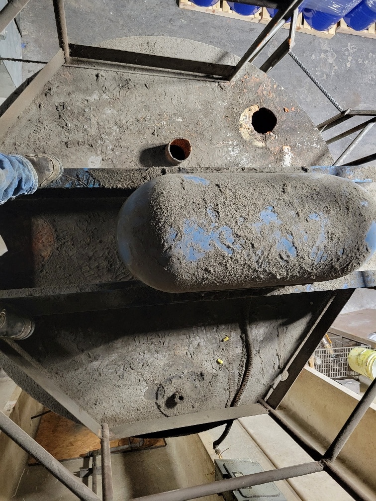 2,100 Gallon Stainless Steel Plastisol Mixing Tank - Image 4