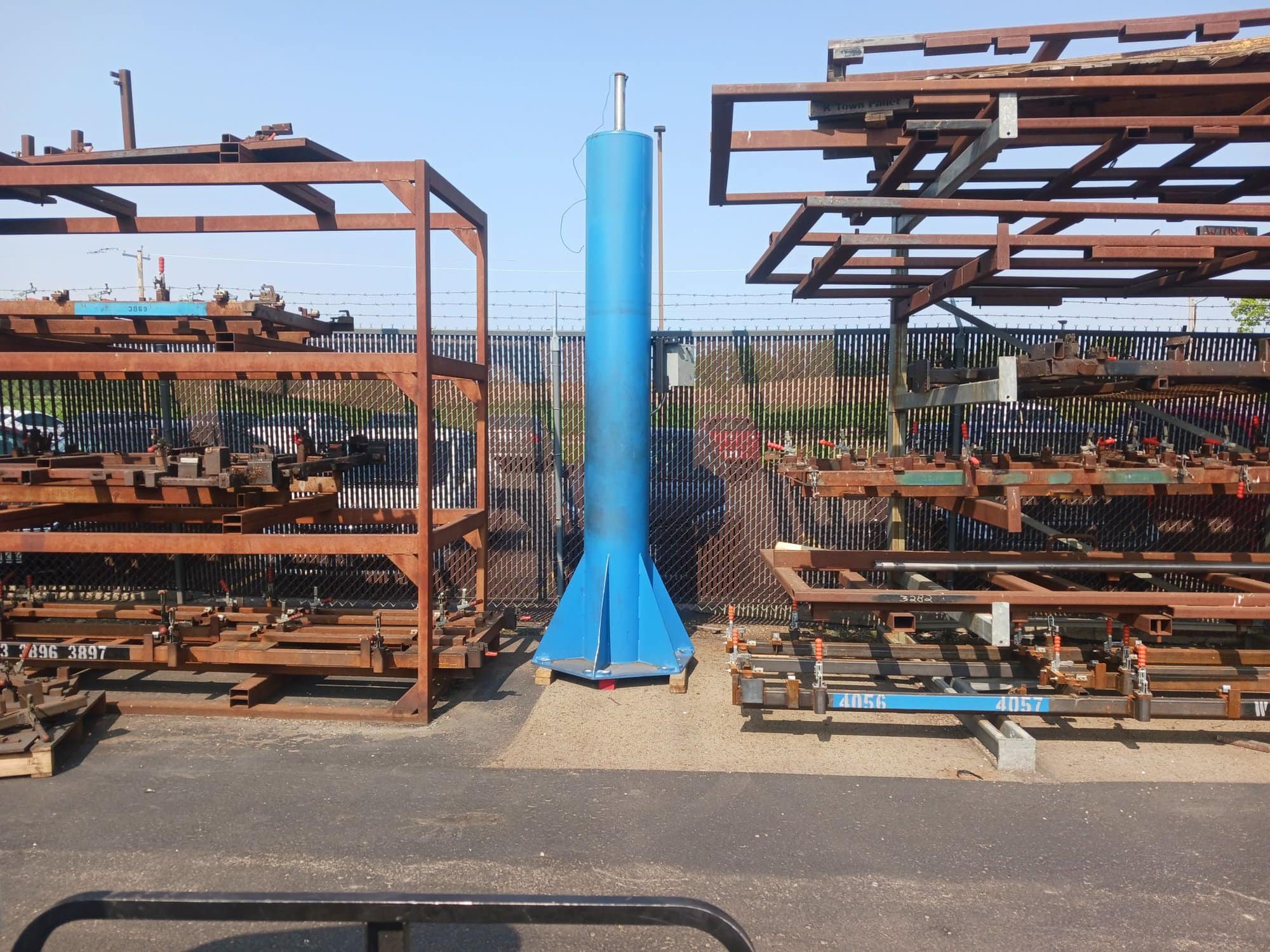660 Lbs Gorbel 660 Free Standing Easy Arm