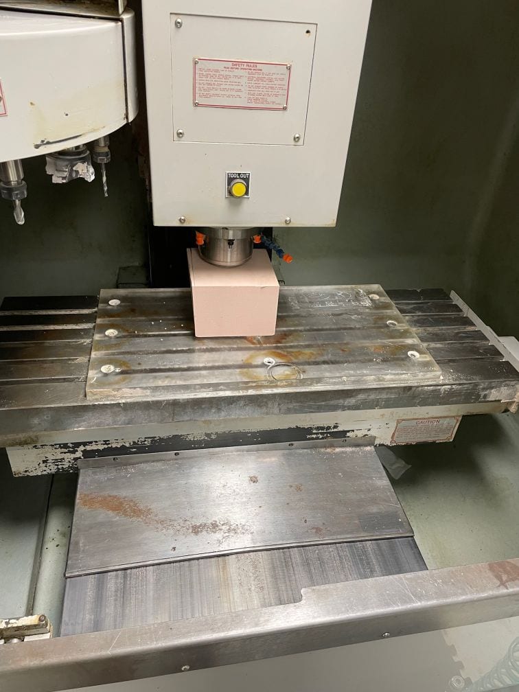 Milltronics VM17 CNC VMC, 1999 - 4th Axis Ready - Image 4