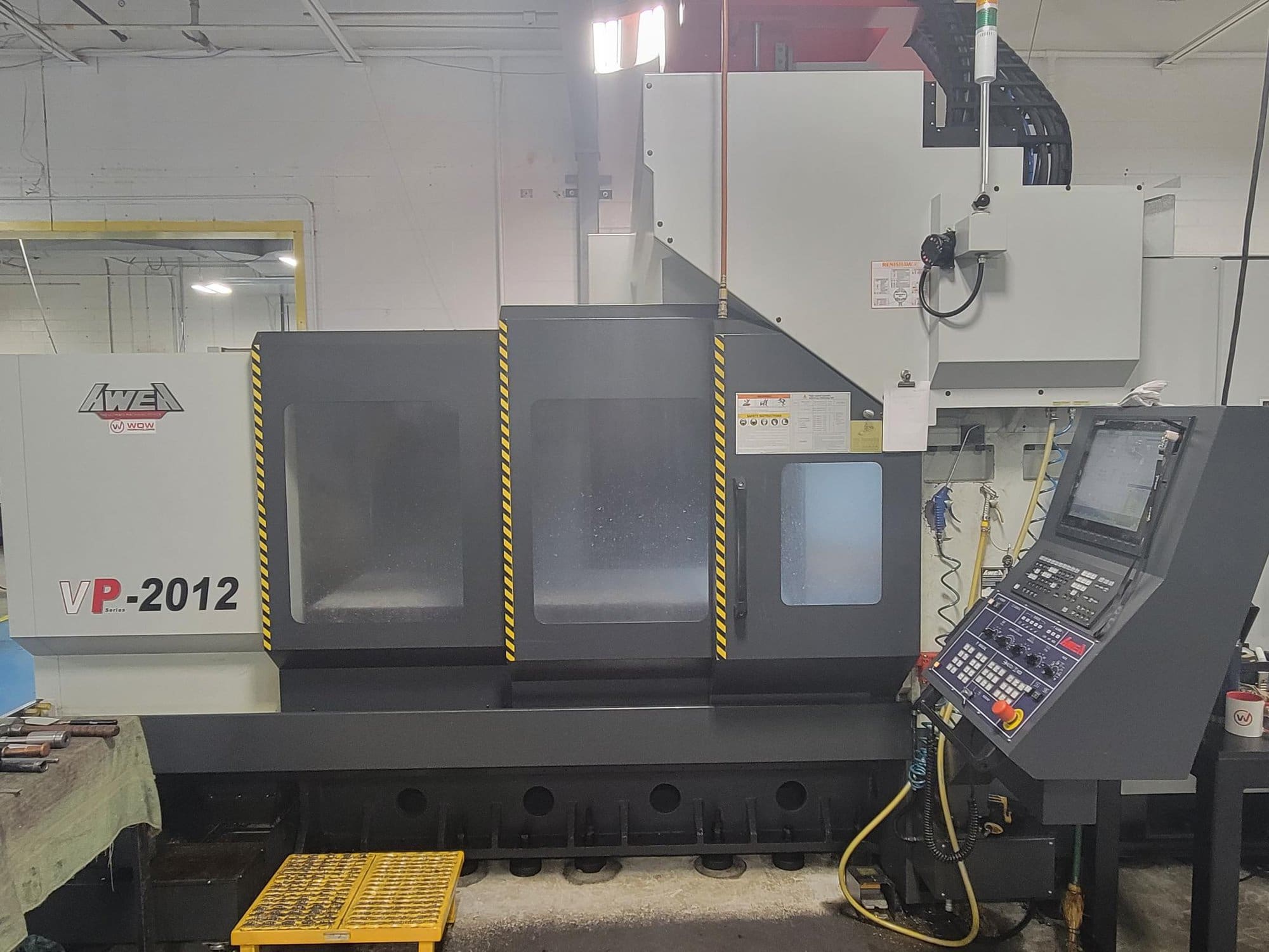 Awea VP-2012 CNC Bridge Mill, 2018 - Mitsubishi Control, Glass scales, Probe, 15K Spindle