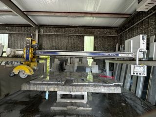 Matrix Triton Autocut Bridge-Saw Stone Cutter, 2008 - 6' x 10' Tilt Table - Image 3