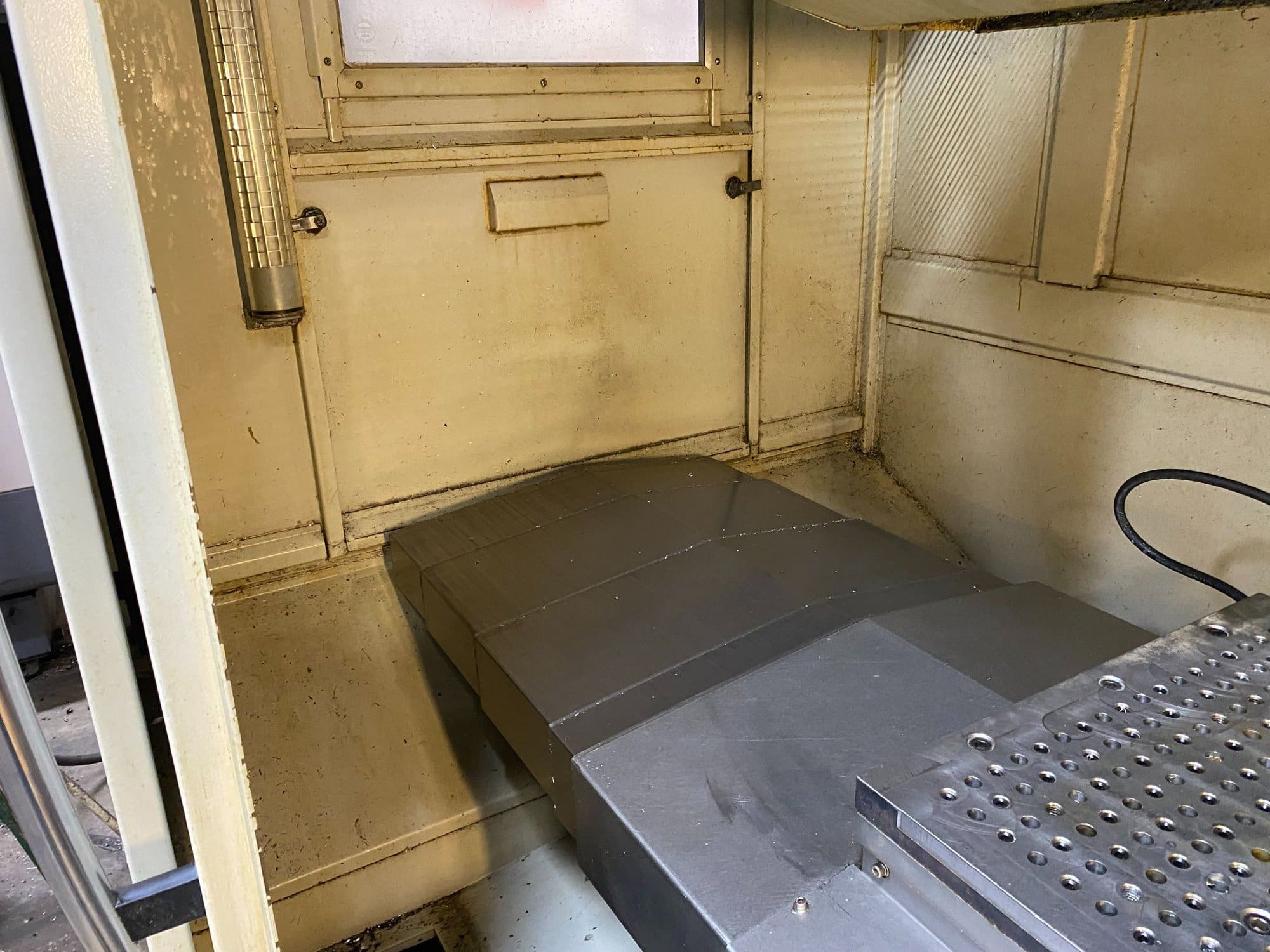 Hardinge GX1000 OSP VMC, 2011 - CTS Ready, Turbo Chip Conveyor, Probe & Okuma Control. - Image 6