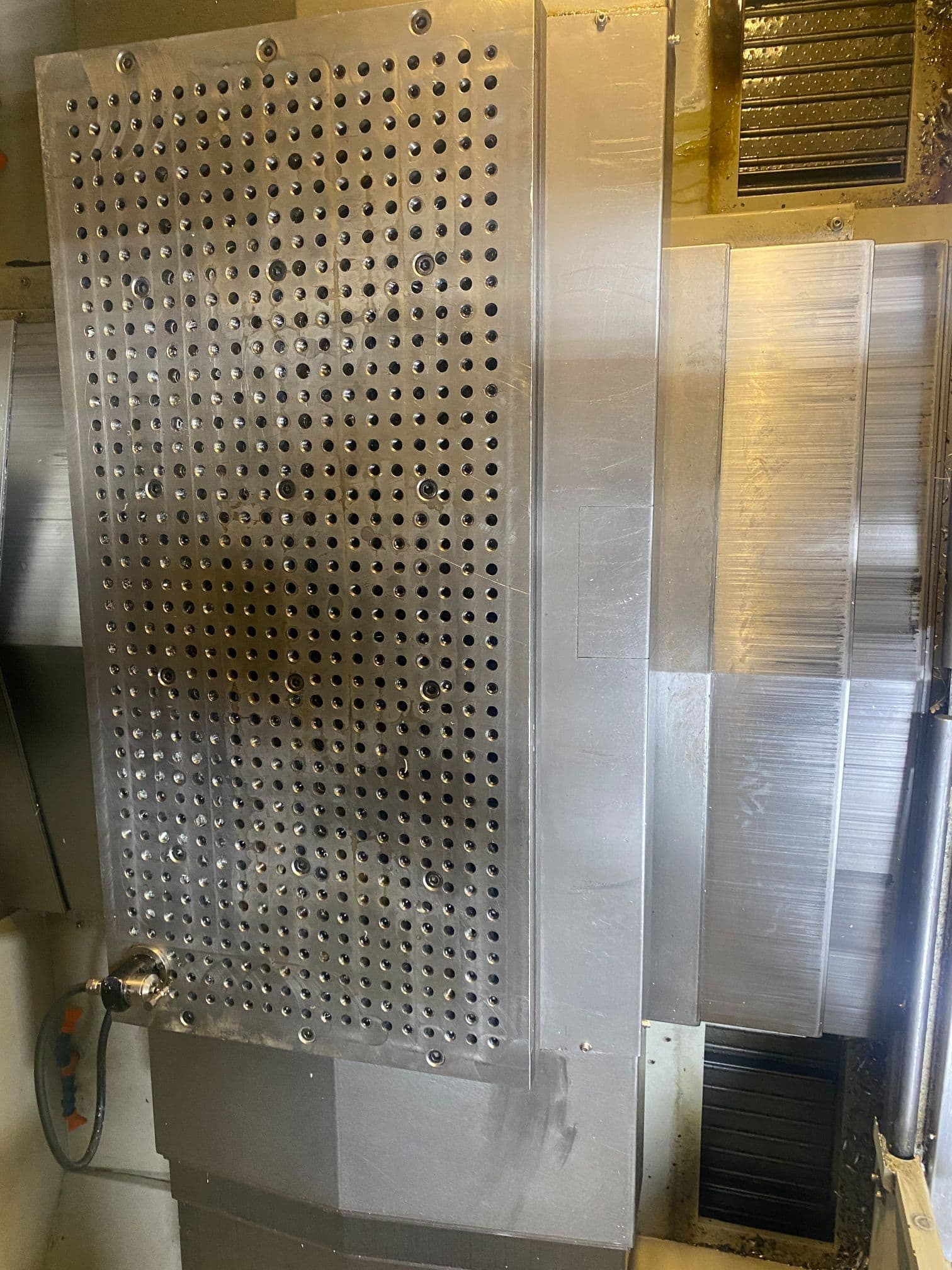 Hardinge GX1000 OSP VMC, 2011 - CTS Ready, Turbo Chip Conveyor, Probe & Okuma Control. - Image 7