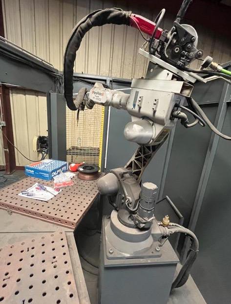 Panasonic PA-52 Robotic Welding Cell, 2000 - Image 3