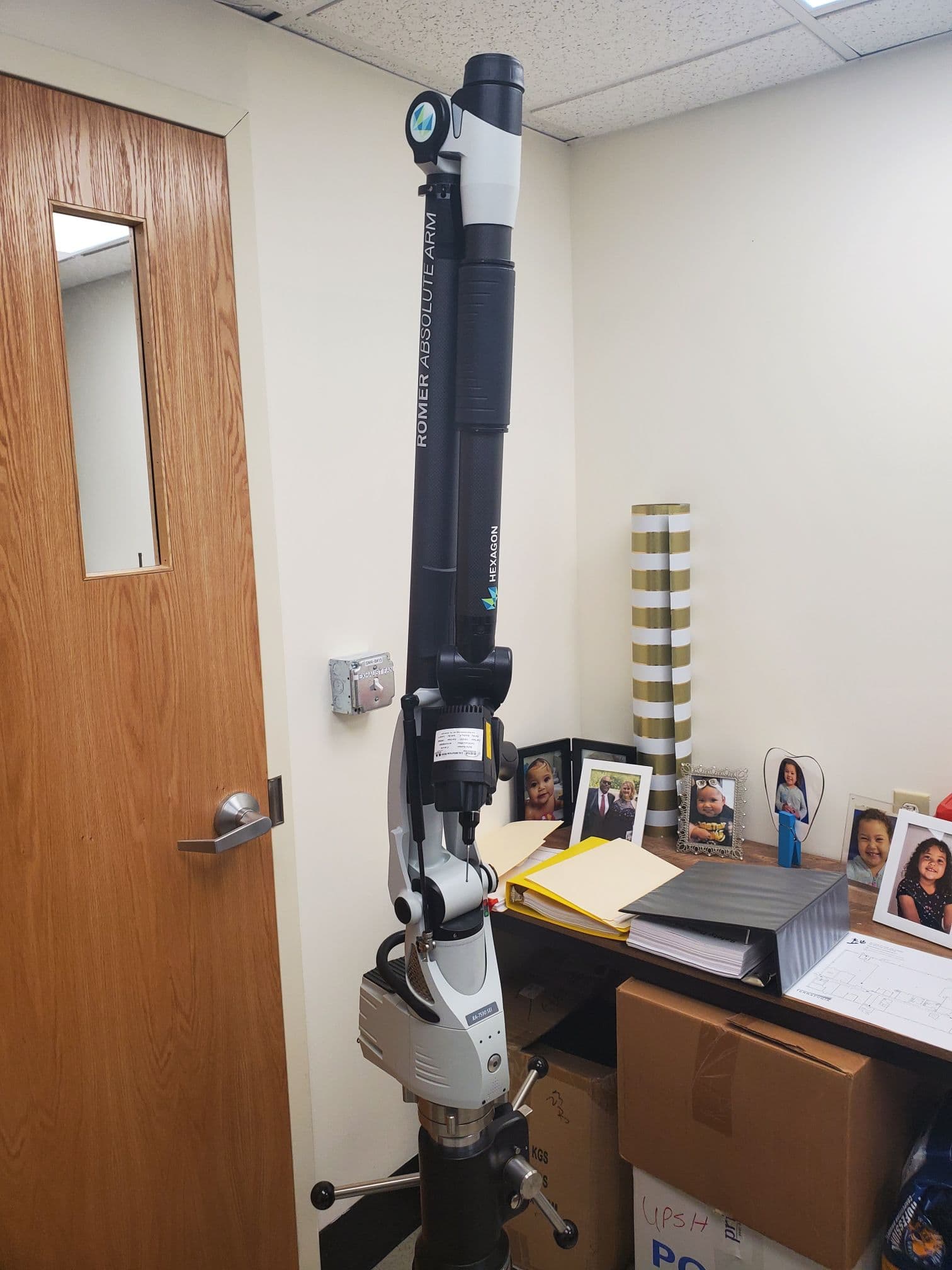 Hexagon Romer Absolute Portable Measuring Arm 7 Axis 7530 SI, 2017 - Includes Brunson Stand Model 231 - Image 2