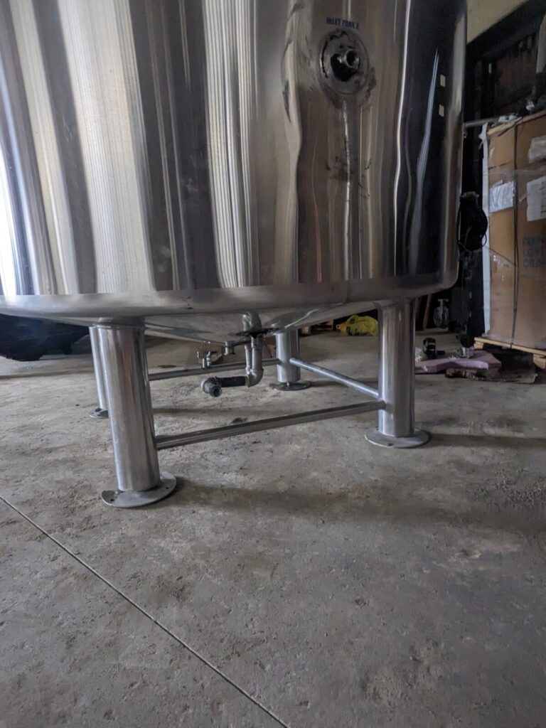 30 BBL Pacific Brewing Systems Jacketed Brite Tank - Image 4