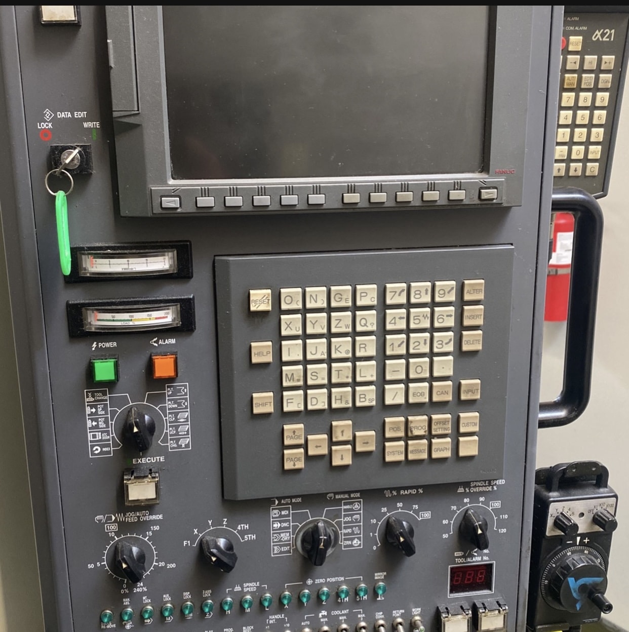 Kitamura Mycenter 2XIF VMC, 2009 - High Pressure Coolant, Nikken 4th Axis, Tooling Included - Image 2