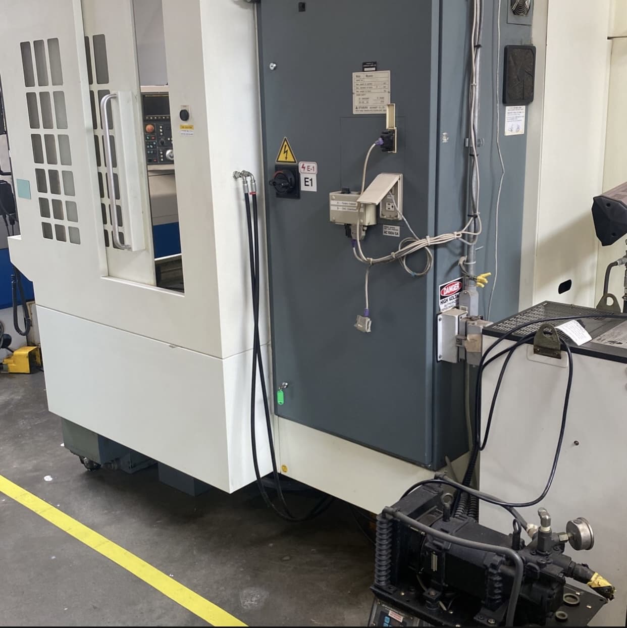 Kitamura Mycenter 2XIF VMC, 2009 - High Pressure Coolant, Nikken 4th Axis, Tooling Included - Image 5