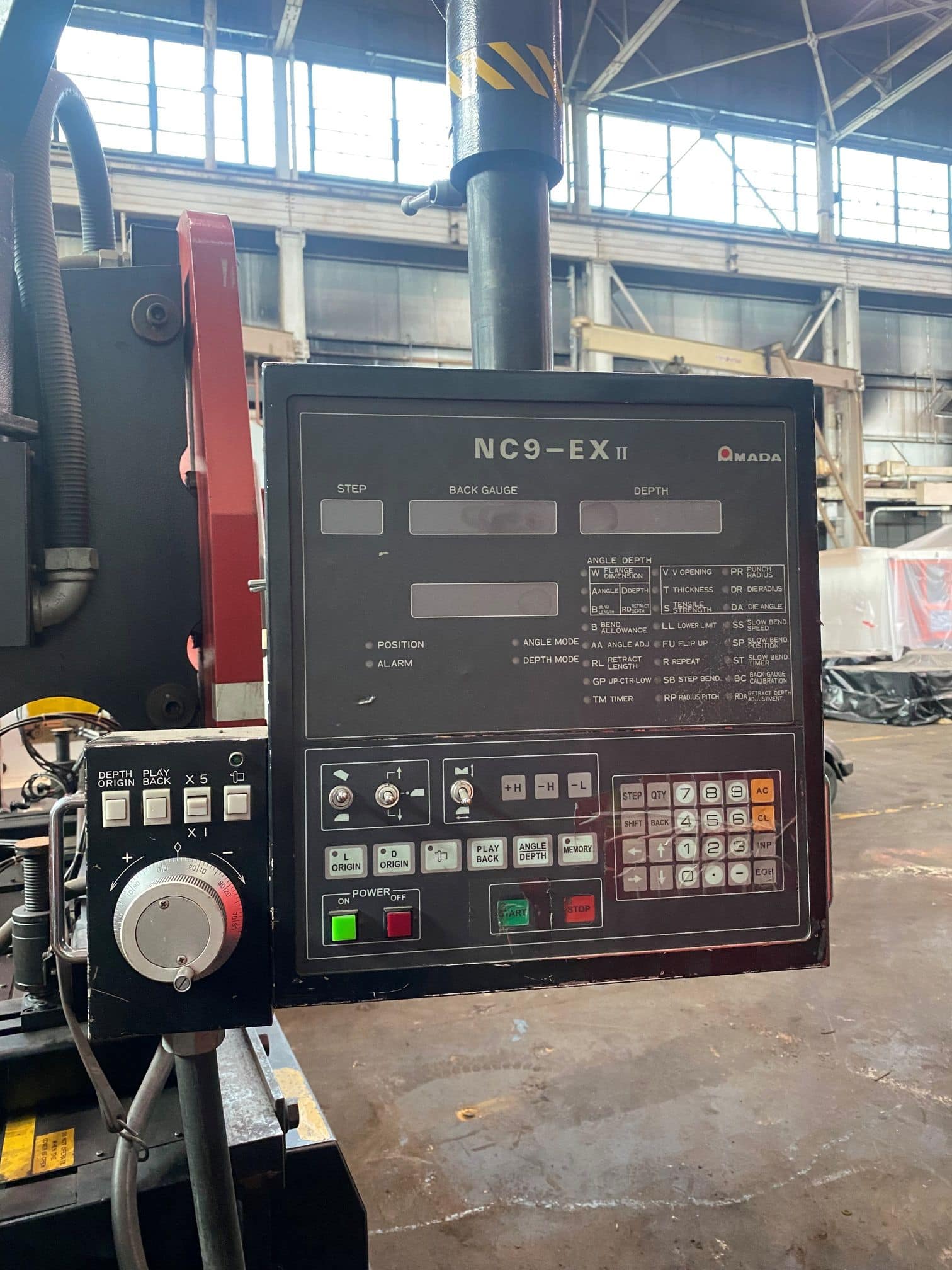 88 Ton x 8' Amada RG-80 CNC Press Brake, 1995 - Image 8