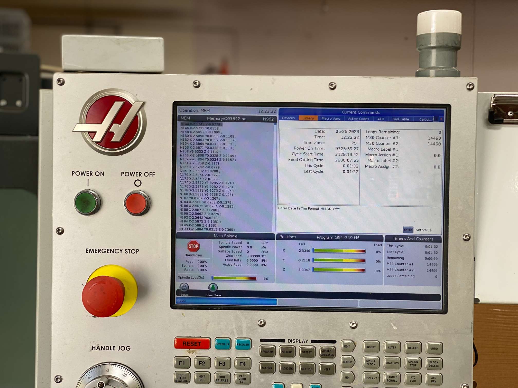 Haas VF-2SS VMC, 2018 - Tool Setter, Chip Auger, Programmable Coolant - Image 3