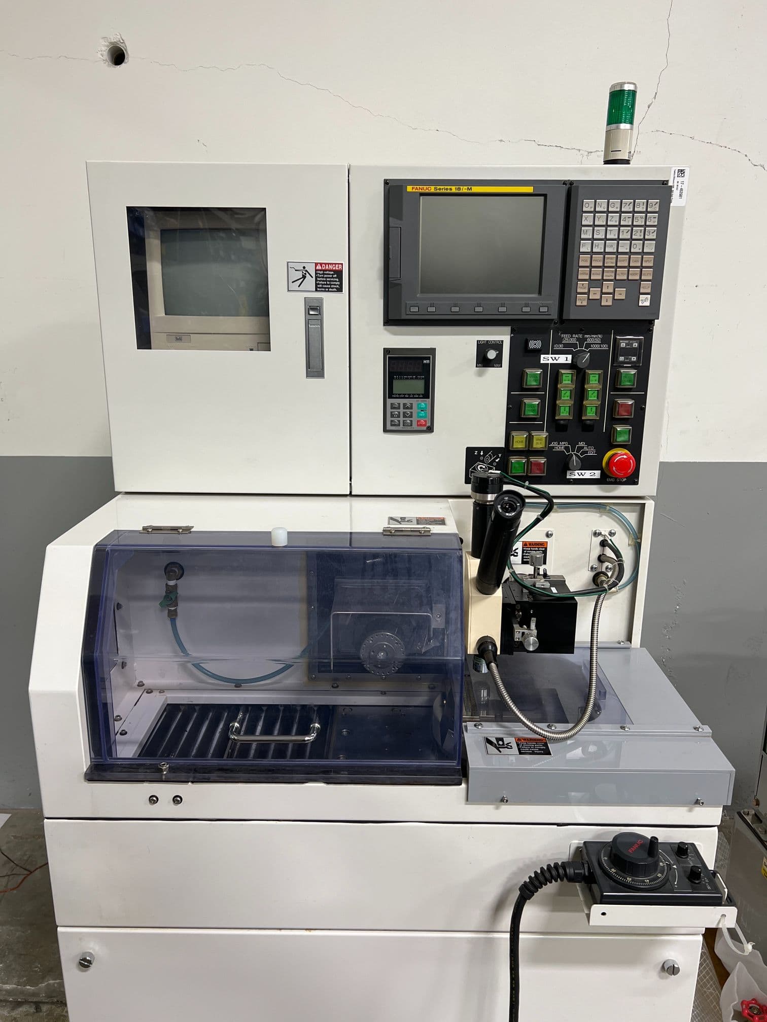 Toshiba Shibaura USM-20A(H) Precision Slicing Machine With Kanto Seiki KTVM-3C-LA2 oil cooling unit - Image 6