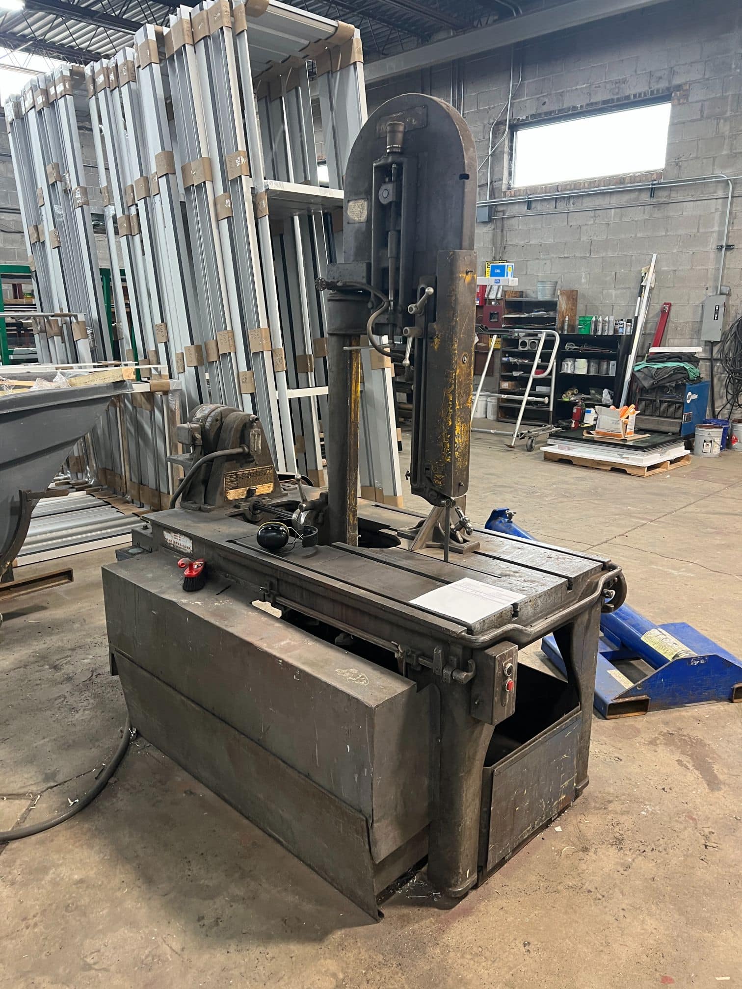 1963 Armstrong - Blum Marvel 8/M2 Vertical Band Saw