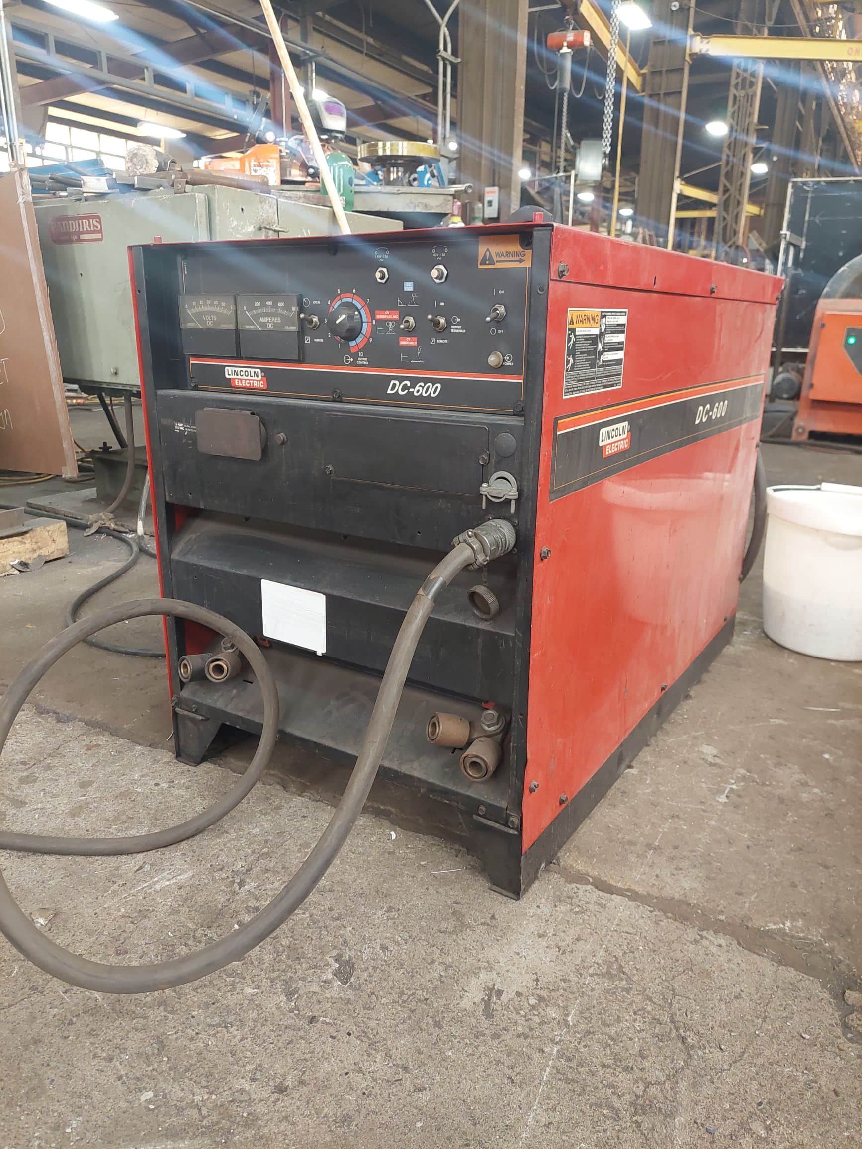 Lincoln Sub Arc Welding System- 12'x12' Pandjiris Manipulator, Lincoln NA-5 Control Box, Lincoln DC600 Power Source, Lincoln Wire Drive System. - Image 4