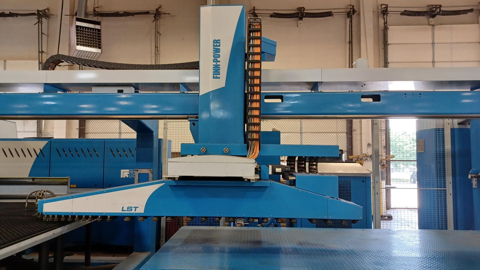 3000 Watt Finn-Power LP6 CO2 Laser/Punch Combo, 2010 - w/ load/unload - Image 5