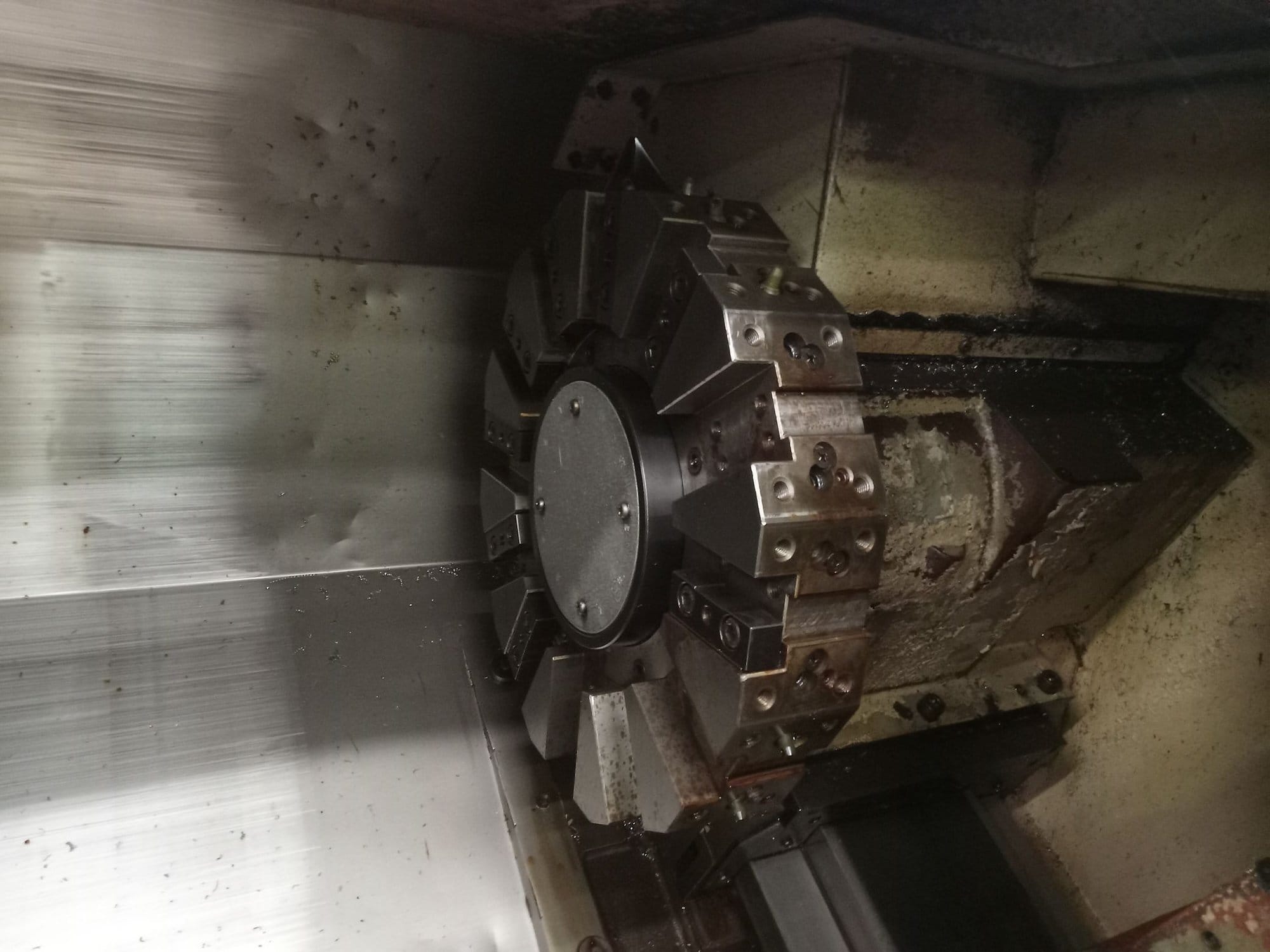 Okuma Howa ACT-35 CNC Lathe, 1997 - Tailstock, Chip Conveyor - Image 10
