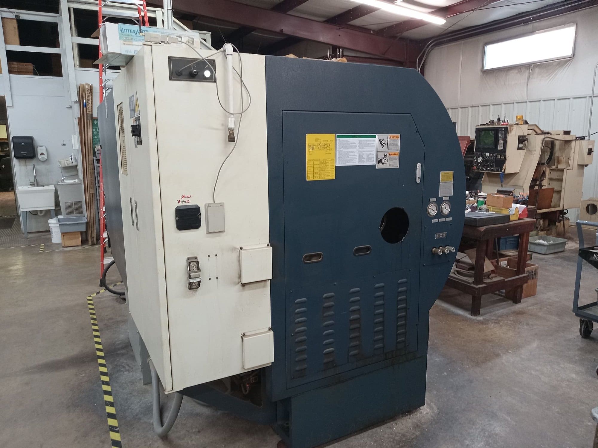 Johnford SL-500 CNC Lathe, 2010, 609 Cutting Hours - Image 2